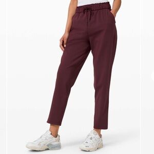 Lululemon women’s joggers